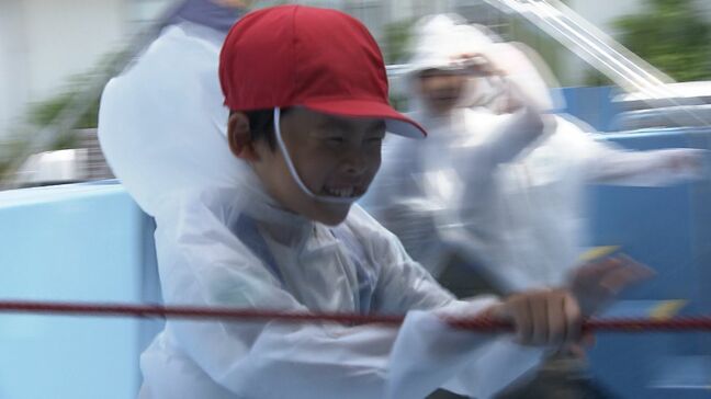 「強い風や流れで進みにくかった」小学生が風水害を疑似体験 岡山市消防教育訓練センターで一般向けにオープン【岡山】|TBS NEWS DIG