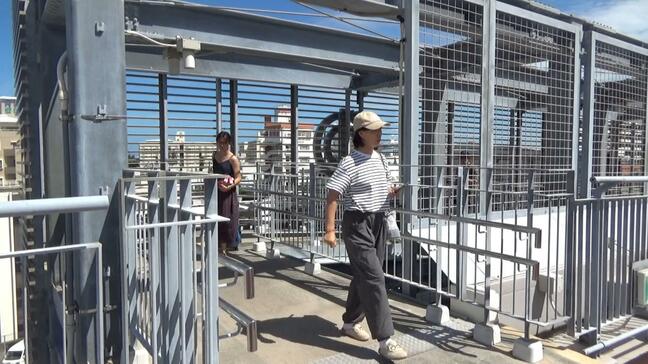 【那覇市などで津波観測】　沖縄に津波注意報発表で住民ら避難　避難者のために米軍基地ゲート開放|TBS NEWS DIG