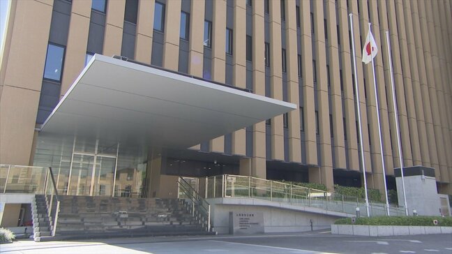 個人情報を入手し男性を脅す・勤務中職場の女性を撮影 男性警察官2人をストーカー規制法違反の疑いで書類送検 県警は懲戒処分 山梨|TBS NEWS DIG