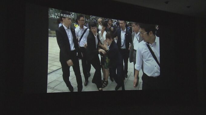 安倍元総理にヤジを飛ばし排除された市民　迷惑か表現の自由か、映画「ヤジと民主主義」沖縄上映が始まる|TBS NEWS DIG