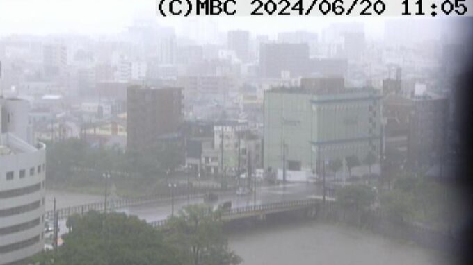 線状降水帯発生のおそれ　奄美地方除く鹿児島県全域　20日夜から21日午前中　大雨災害の危険度急激に高まる　|　鹿児島のニュース｜MBC NEWS｜南日本放送