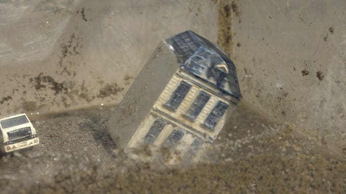 小学校で児童や地域住民が参加して防災教室　「液状化現象が起きやすいところも知ることができた」【岡山】|TBS NEWS DIG