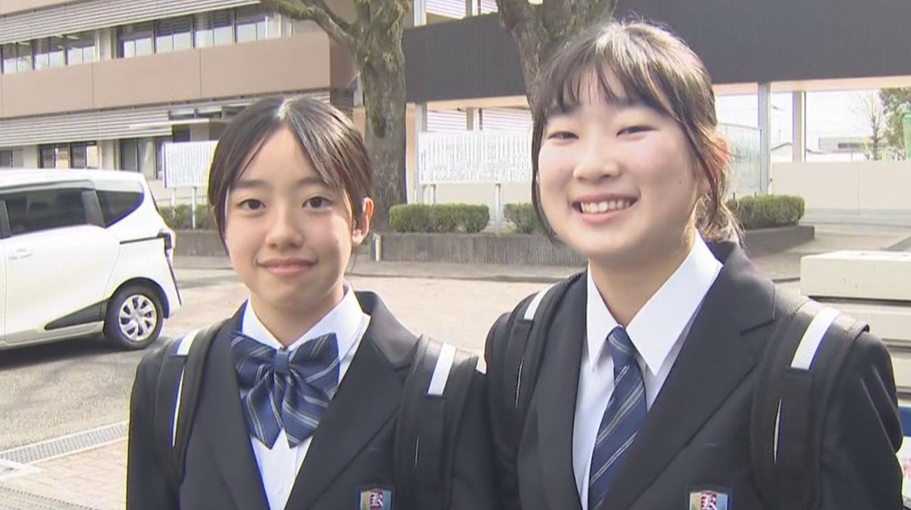 新入生の約半数が制服とは違う「標準服」で入学式 今年度から市内共通