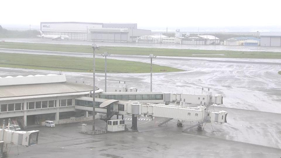 台風18号で3人がけが　本島北部では影響残り2200戸が停電　航空便は268便が欠航