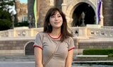 【 中川安奈 】 ディズニー満喫スタイル「待ち時間はみんなでしりとり」 シンデレラ城を背景に笑顔の写真公開|TBS NEWS DIG