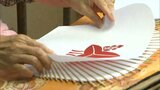 全国シェアの9割を占める伝統工芸品「丸亀うちわ」の生産が最盛期　1日300本～500本【香川・丸亀市】　|　岡山・香川のニュース | 天気 | RSK山陽放送