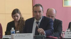 仏ルコルニュ国防相が新首相に就任 マクロン大統領の側近　去年1月以降で5人目の首相 野党からは早くも反発の声| TBS CROSS DIG with Bloomberg