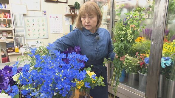 結婚を機に花の世界へ40年…フラワーアレンジメントで全国の頂点に　生花店長の軌跡と思い　|　大分のニュース｜OBS NEWS｜大分放送