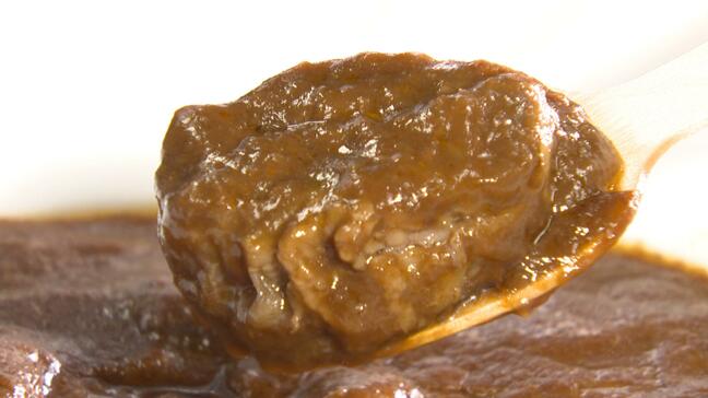 「土佐黒牛ゆすはら牛」の“うまみ”詰まったビーフシチュー、JALと梼原町が開発…空港などで販売【高知・梼原町】|TBS NEWS DIG