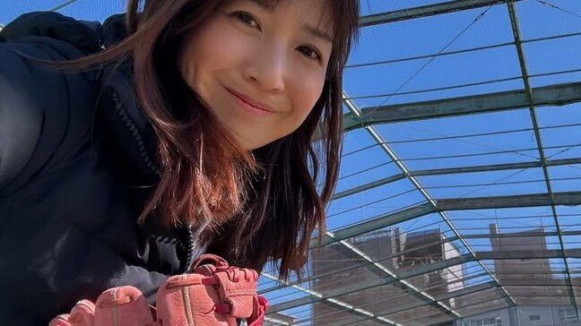 【根本美緒】子どもの朝練中に「グローブをこっそり借りたら」ご満悦の爽やか自撮りでフォロワー共感|TBS NEWS DIG