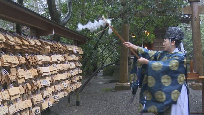 勧進帳ゆかりの神社で「絵馬納め」　|　石川県のニュース｜MRO北陸放送