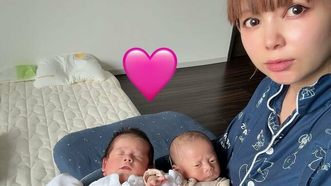 【 中川翔子 】双子 “ダブル抱っこ” でワンオペ時「正解がわからない」　ついに「双子用ベビーベッド」導入「だいぶ楽になりました！」|TBS NEWS DIG