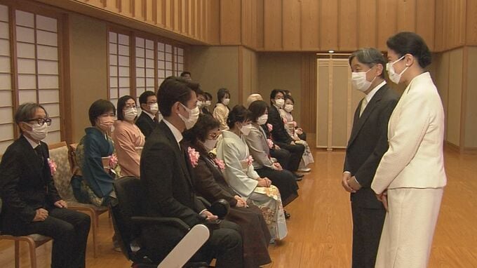 「心からお祝いします」天皇皇后両陛下　保健衛生分野で顕著な功績のあった「保健文化賞」受賞者と面会|TBS NEWS DIG