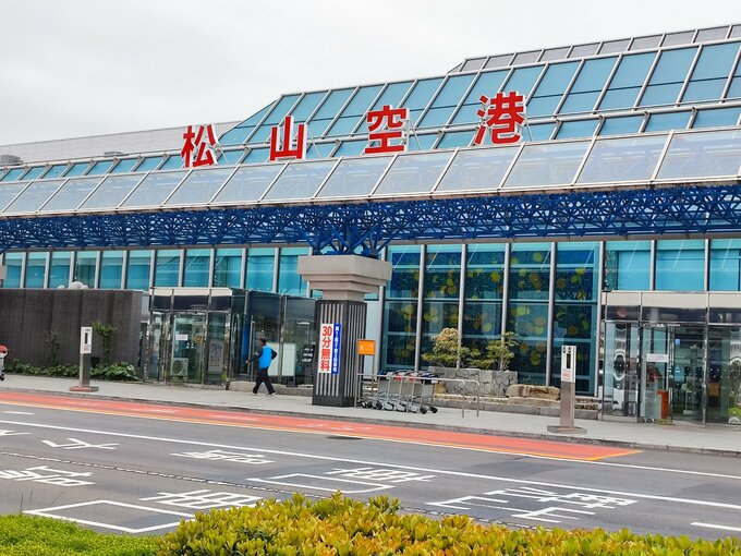 【過去最高】松山空港の2025年度利用客が329万人突破!国内・国際線ともに好調|TBS NEWS DIG