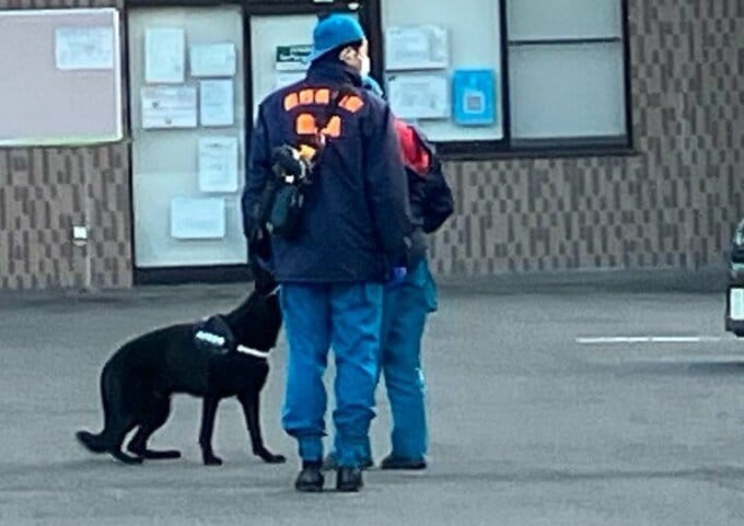 伊那市の集合住宅で強盗未遂事件　女性2人に刃物のようなものを向けて現金を要求　警察が逃げた男の行方追う　市教委は保護者に児童生徒の迎えに来るように依頼　長野　|　SBC NEWS | 長野のニュース | SBC信越放送