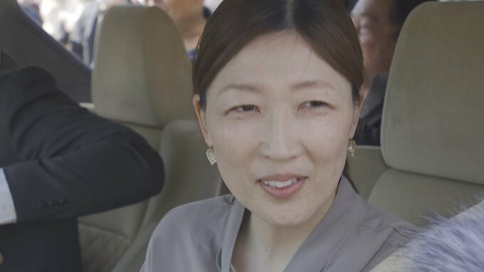 「たくさん人がいて涙が出ちゃう…パレードの景色は最高だ！」“満員御礼”の尊富士「凱旋パレード」で家族がコメント　母・桃子さんは「ほんと嬉しい…夢みたい…」|TBS NEWS DIG