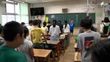 「サッカーで準優勝した」「小説読んだ」夏休み明け、思い出とともに児童ら元気に登校=静岡市 | 静岡のニュース | SBSNEWS | 静岡放送