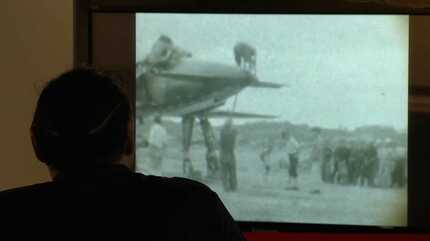 幻の戦闘機「震電」新たな映像公開 機体の前で神事 80年前に撮影 焼却