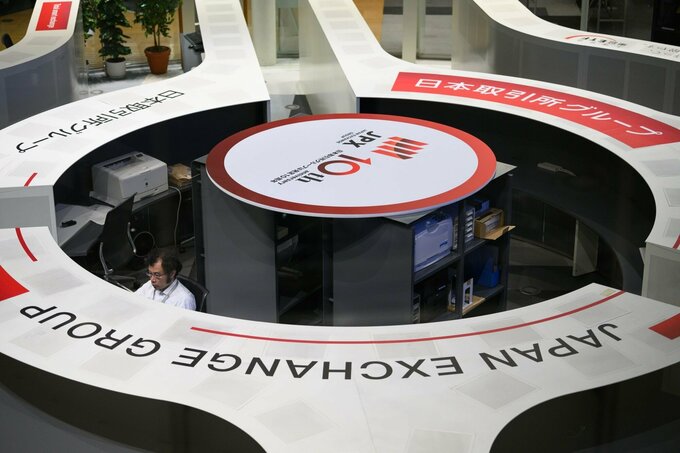 【日本市況】日経平均ブラックマンデー以来の下げ幅、米景気懸念直撃
