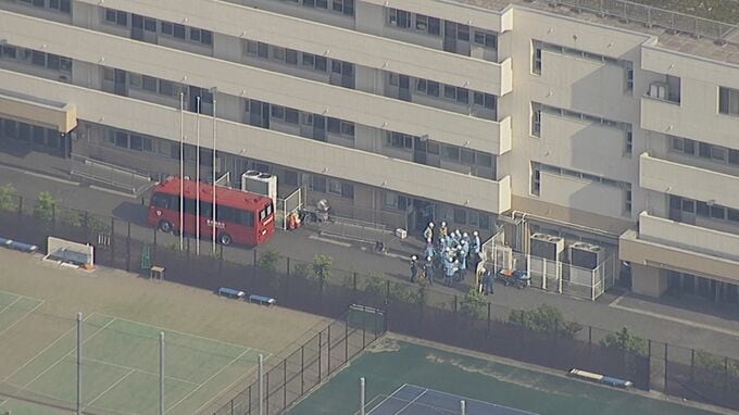 江戸川区の都立小岩高校で生徒20人が熱中症とみられる症状訴える　6人搬送いずれも軽症|TBS NEWS DIG