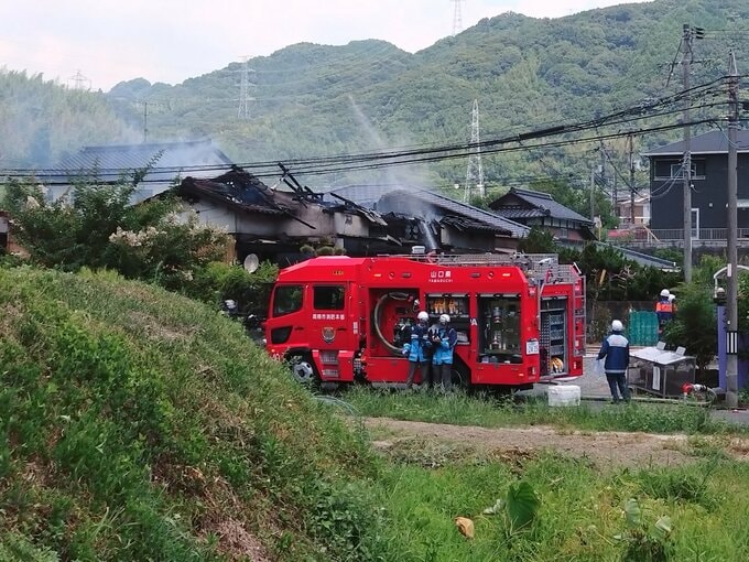 【速報】建物火災　消防が消火活動中　山口・周南|TBS NEWS DIG