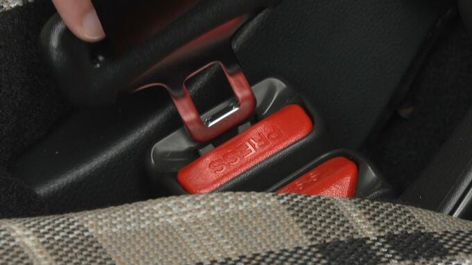 【全国ランキング】一般道での後部座席シートベルト着用率　最低は沖縄11.3％、高知は29％でワースト2位⋯要因は？（JAF・警察庁調べ）　|　高知のニュース・天気｜KUTV NEWS | KUTVテレビ高知