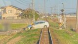 一畑電車の踏切内で乗用車が脱輪する事故　運休などダイヤ乱れ　|　BSSニュース | BSS山陰放送