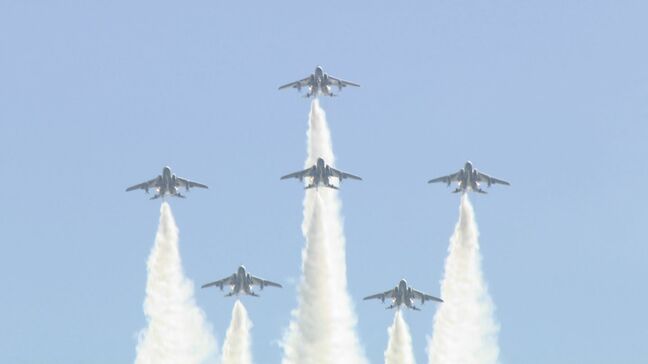 「熊本はまだまだがんばれる！」熊本地震から10年　大空からブルーインパルスが熊本にエール|TBS NEWS DIG