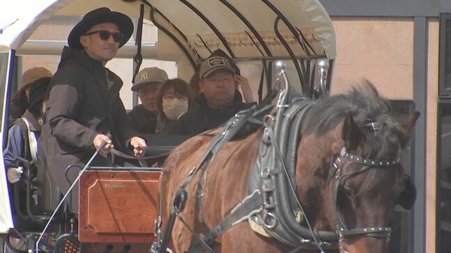 3連休初日は行楽日和、由布院にぎわう　辻馬車で感じる「春の足音」　大分|TBS NEWS DIG