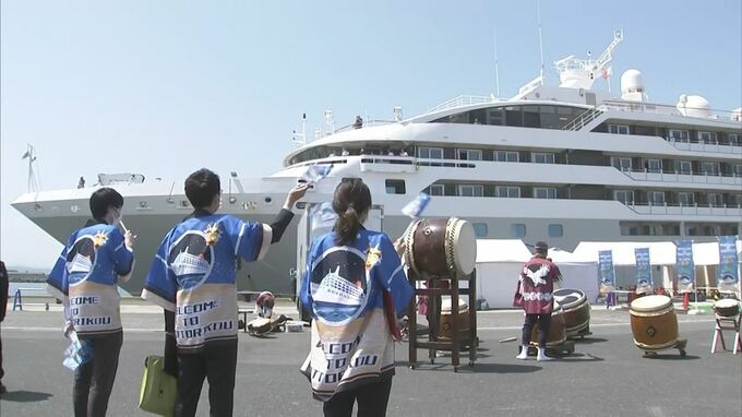 複数のダイニングにプール…１１年ぶりの国際クルーズ船「初めての日本です。とてもすばらしい」鳥取・鳥取市　|　BSSニュース | BSS山陰放送