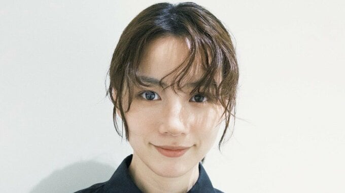 【 のん 】W主演映画の上映イベントでのオフショット公開にファン反響「なんかまた綺麗になったような......」|TBS NEWS DIG