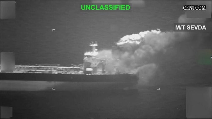 アメリカ中央軍　イラン船籍のタンカー2隻を攻撃　海上封鎖突破を阻止