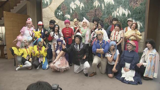 世界の“コスプレイヤー”が表敬訪問 大村知事は「鬼滅の刃」・広沢市長は「葬送のフリーレン」のキャラクターに扮する 「世界コスプレサミット」は31日から名古屋で|TBS NEWS DIG
