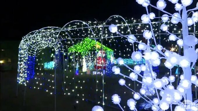 「服と一緒に心も衣替え」　五戸町イルミネーションで住民が心躍る|TBS NEWS DIG
