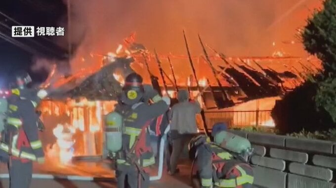 火災で住宅1棟が全焼　けが人なし　山梨県北杜市|TBS NEWS DIG