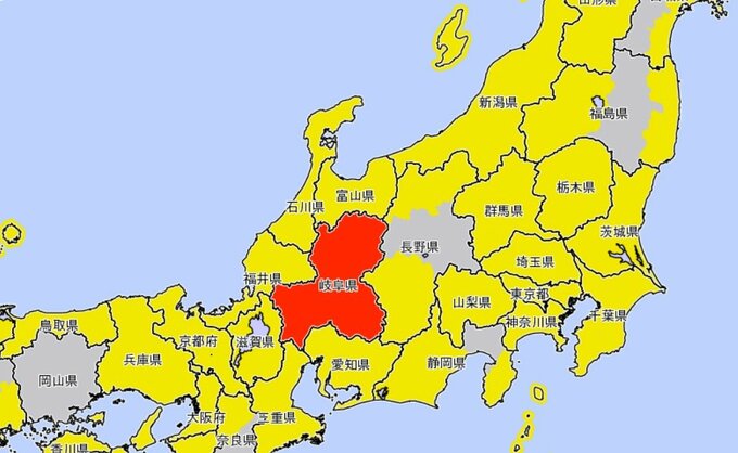 【大雪情報】岐阜県に大雪警報　夜はじめ頃まで大雪、あす明け方にかけ路面の凍結による交通障害に警戒を 12時間で最大降雪量50センチ【1日までのシミュレーション 3時間ごと】白川村では積雪130センチ（28日午後4時現在）|TBS NEWS DIG
