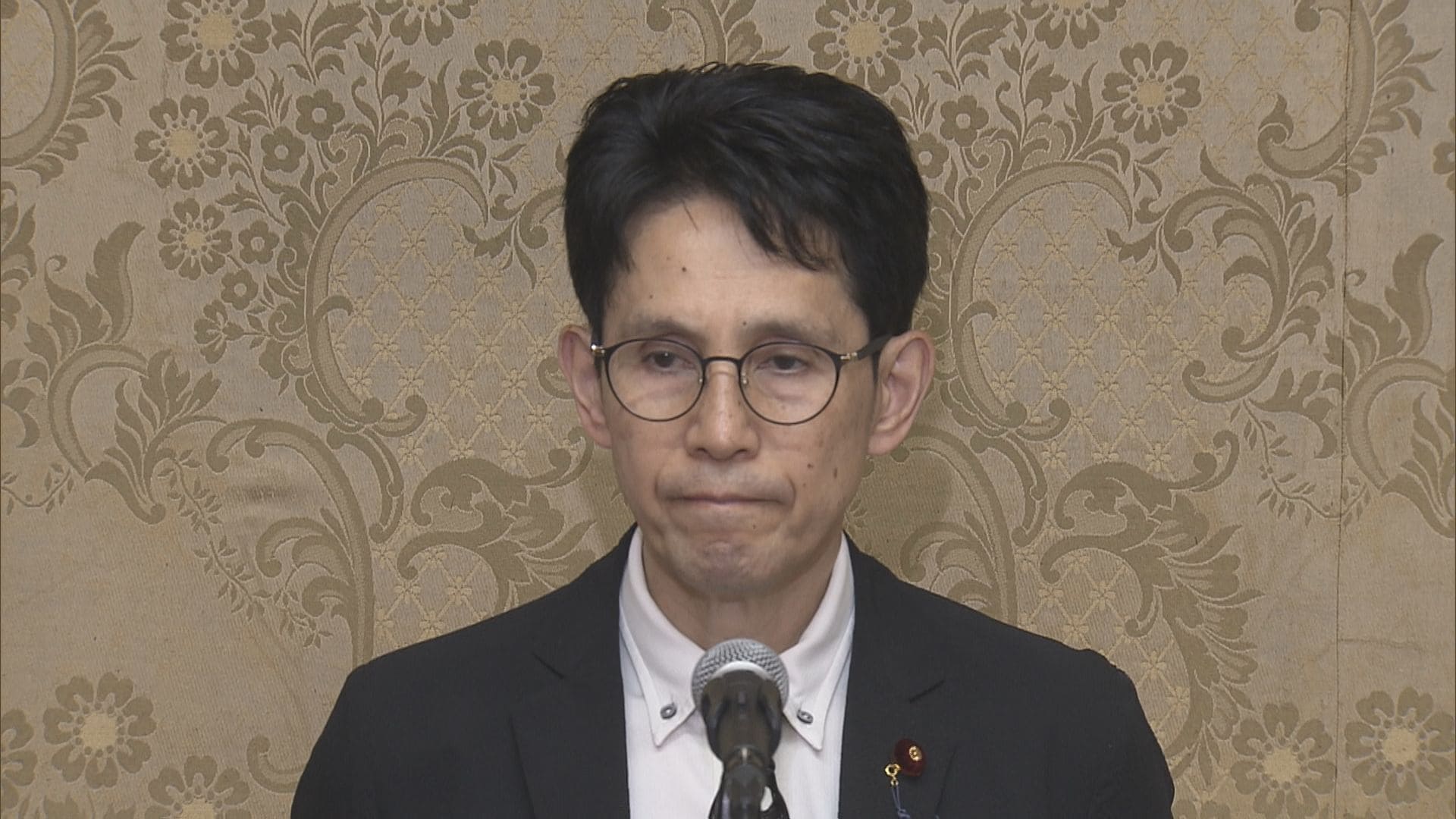 立憲 民主党 小川 淳也