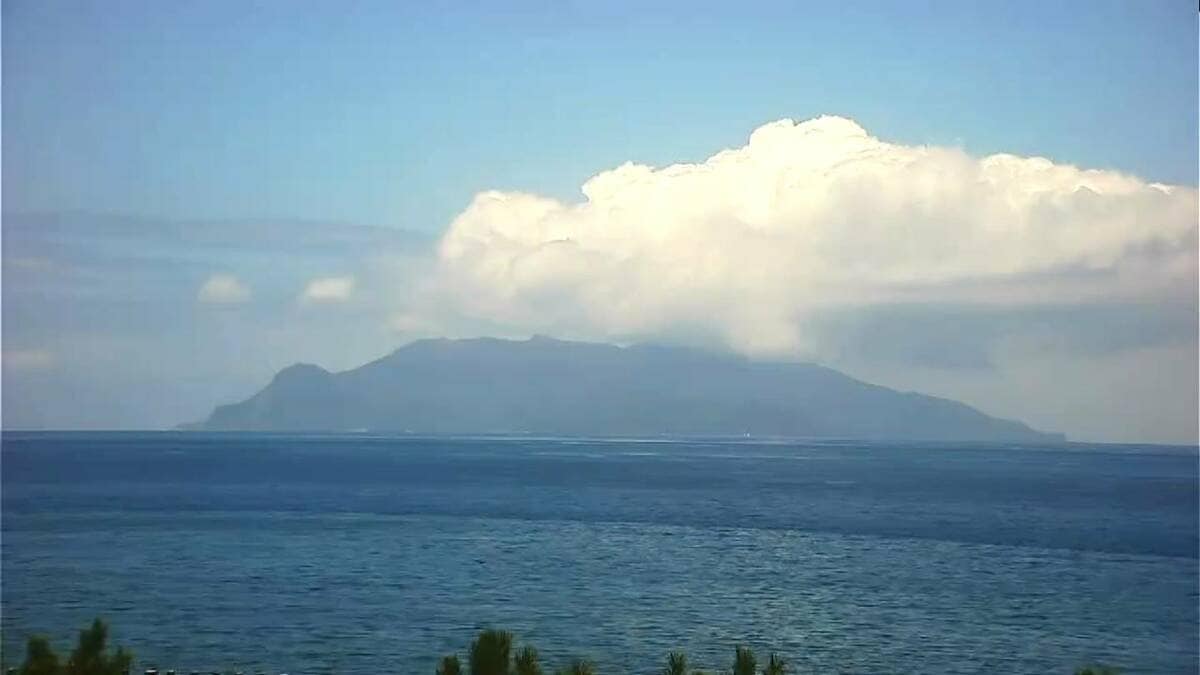口永良部島の噴火警戒レベル2に引き上げ　58世帯88人の島　2020年以来噴火なし　鹿児島