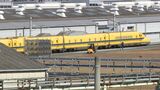JR東海の『ドクターイエロー』ラストラン 廃車のために浜松工場へ...最後の姿を多くの人が見届け | 静岡のニュース | SBSNEWS | 静岡放送