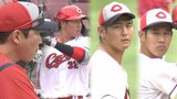 新井監督の前でアピール合戦　フェニックスリーグ組 合流し紅白戦　広島カープ　|　RCC NEWS | 広島ニュース | RCC中国放送