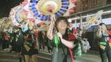 「鳥取しゃんしゃん祭」一斉傘踊りに21万人を超える観客　フィナーレの花火大会　15日午後7時50分から　|　BSSニュース | BSS山陰放送