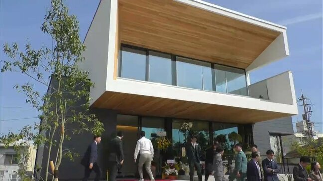 ライフデザイン・カバヤが体験型ショールーム “構造Lab.” をオープン　CLTハイブリット構法の強さ体感【岡山】|TBS NEWS DIG