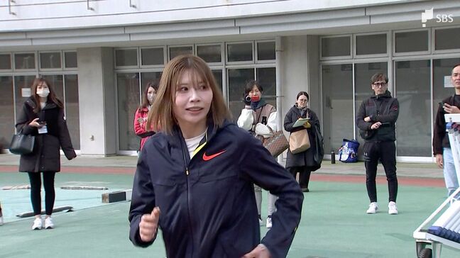世界陸上で活躍 100mハードル中島ひとみ選手が陸上教室 「走ることが楽しい、忘れないで」=静岡・富士市|TBS NEWS DIG