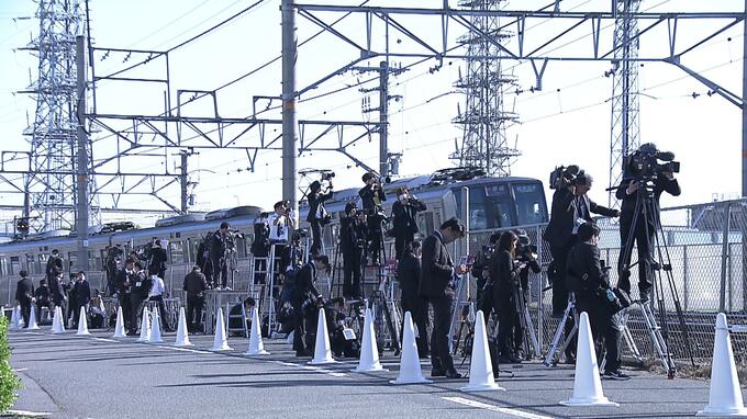 「私たちが伝えていくしかないんで頑張りたい。力を貸してください」「元気な姿を天国から見て、それしかない」JR福知山線脱線事故　追悼に訪れた人々の思いを聞いた|TBS NEWS DIG