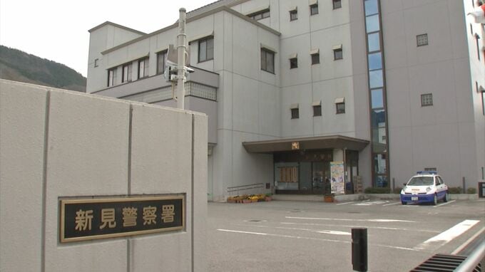 岡山・新見市哲多町で中型トラックが川に転落　男性（43）が死亡|TBS NEWS DIG