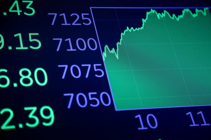 ビッグテック復調、S&P500種を最高値へ押し上げ－米株一段高に期待