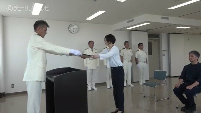 海に転落した女性を助けた２人に感謝状　富山|TBS NEWS DIG