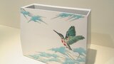日本の情緒を九谷色絵で豊かに表現 日本芸術院賞・山岸大成さんの作陶展 富山|TBS NEWS DIG
