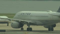 米ユナイテッド航空CEO　アメリカン航空との合併の可能性をトランプ大統領に示唆か| TBS CROSS DIG with Bloomberg