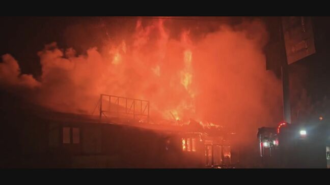 「1階が燃えている」営業後のラーメン店兼住宅が全焼　けが人なし　福島・郡山市|TBS NEWS DIG